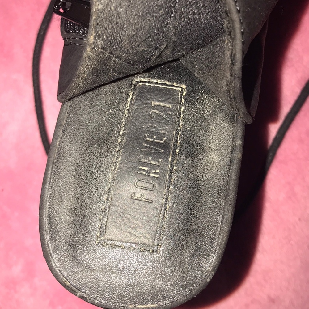 7.5 Biker Boot - Picture 2 of 3